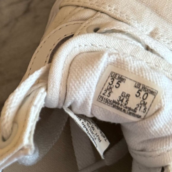 Vans Women’s Old Skool Stackform Size 5 Skate Shoe Marshmallow Cream Off White - Picture 11 of 12